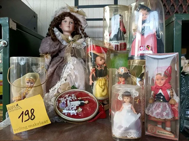 Poppetjes, ca. 10 stuks - afbeelding 1 van  8