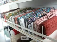 Poppy editie 19 boek & diverse stoffen op rol/houder - afbeelding 1 van  6