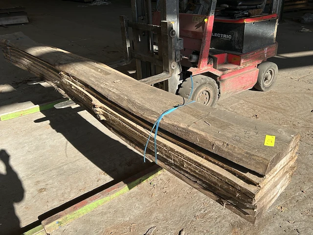 Populier - lengtes +/- 4150mm-4700mm - afbeelding 2 van  5