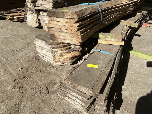 Populier - lengtes +/- 4150mm-4700mm - afbeelding 4 van  5