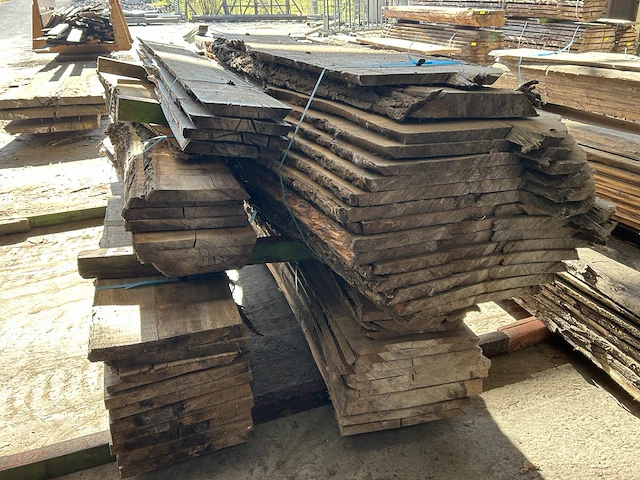 Populier stam - lengtes 2300mm-2900mm - afbeelding 5 van  5