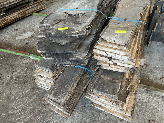 Populier stam - lengtes 2800mm-3400mm - afbeelding 2 van  4