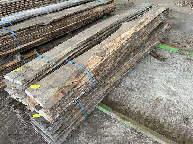 Populier stam - lengtes 3200mm-3300mm - afbeelding 5 van  5