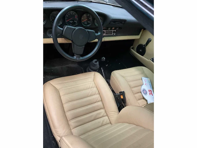 Porsche - 911 - s - oldtimer - afbeelding 6 van  11