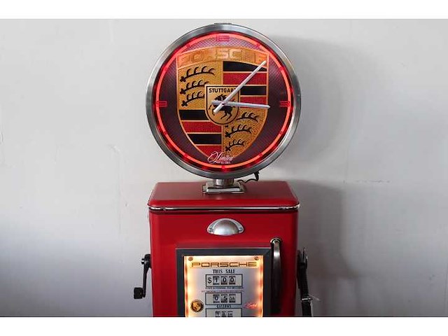 Porsche - benzinepomp kast - decor object - afbeelding 1 van  6