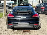 Porsche - panamera - personenauto - afbeelding 28 van  33