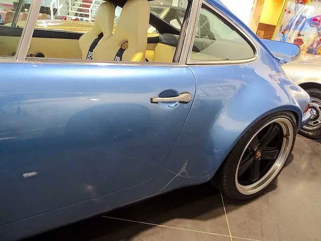 Porsche 911 (964) 3.6 'resto-mod' - afbeelding 2 van  46