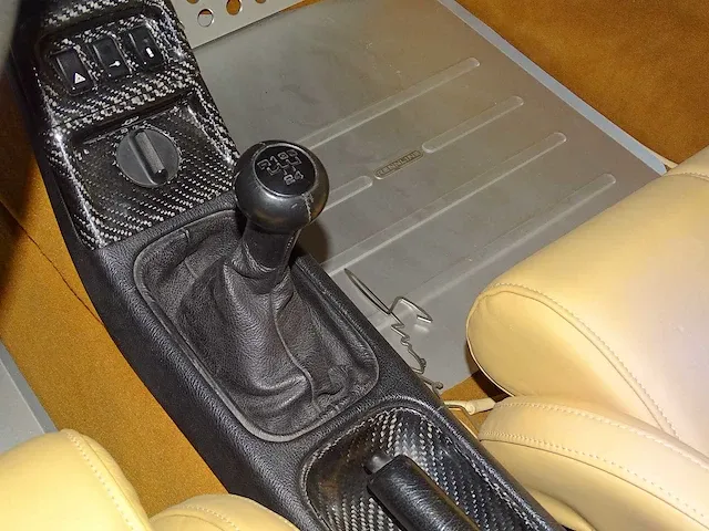 Porsche 911 (964) 3.6 'resto-mod' - afbeelding 28 van  46