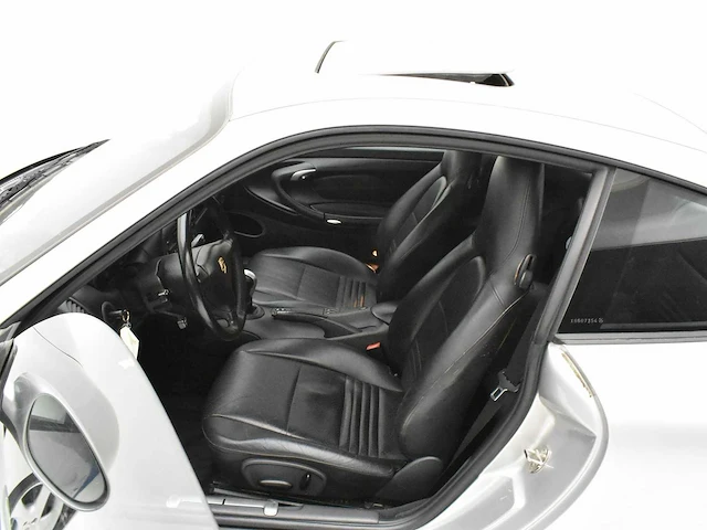 Porsche 911-996 carrera - afbeelding 7 van  45