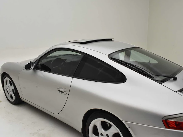 Porsche 911-996 carrera - afbeelding 8 van  45