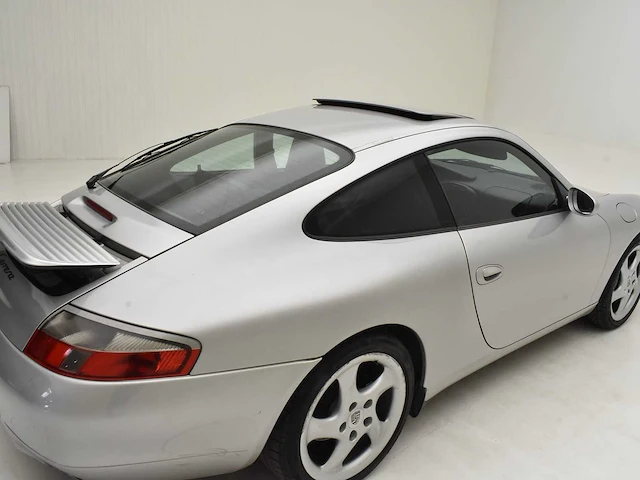 Porsche 911-996 carrera - afbeelding 11 van  45
