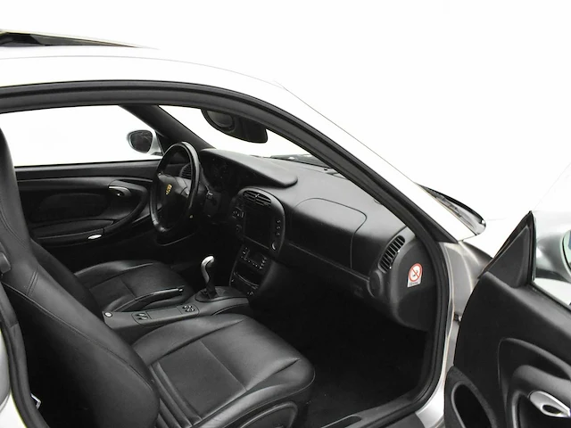Porsche 911-996 carrera - afbeelding 13 van  45