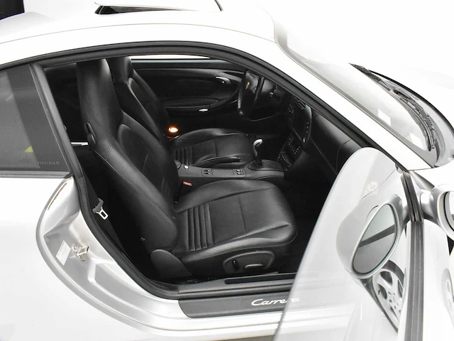Porsche 911-996 carrera - afbeelding 15 van  45
