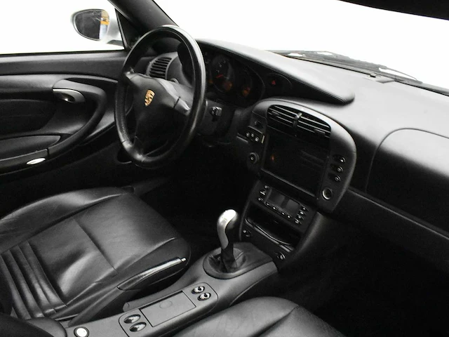 Porsche 911-996 carrera - afbeelding 16 van  45
