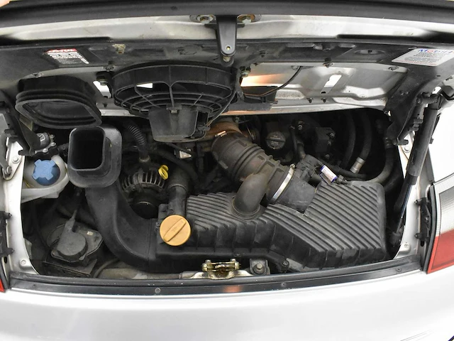 Porsche 911-996 carrera - afbeelding 33 van  45