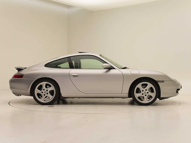 Porsche 911-996 carrera - afbeelding 23 van  45