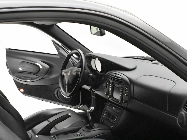 Porsche 911-996 carrera - afbeelding 21 van  55
