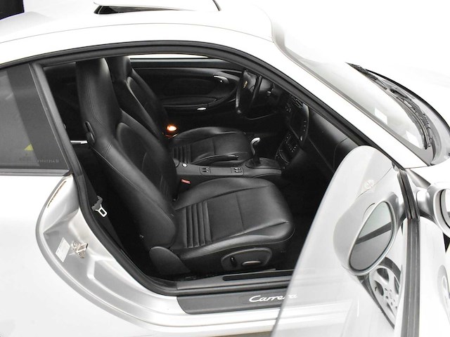 Porsche 911-996 carrera - afbeelding 22 van  45