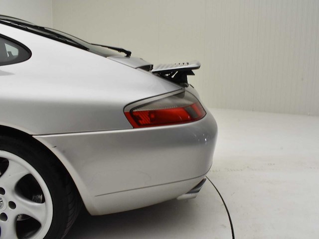 Porsche 911-996 carrera - afbeelding 38 van  45