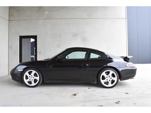 Porsche 911-996 carrera - afbeelding 10 van  32