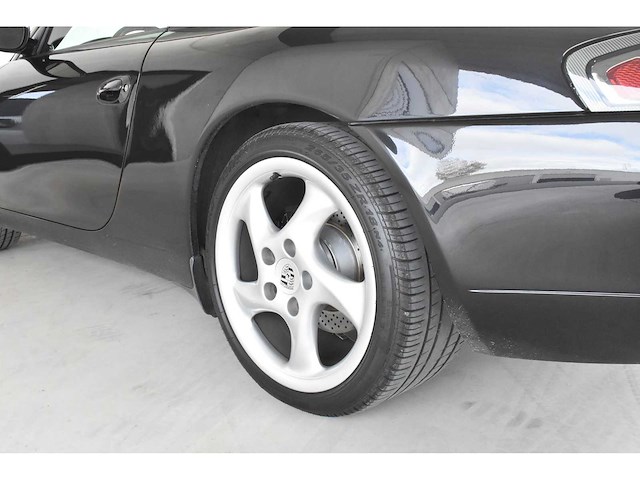 Porsche 911-996 carrera - afbeelding 16 van  32