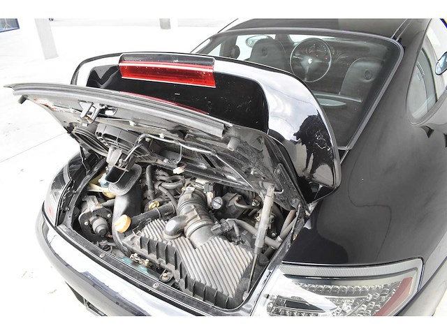Porsche 911-996 carrera - afbeelding 27 van  32