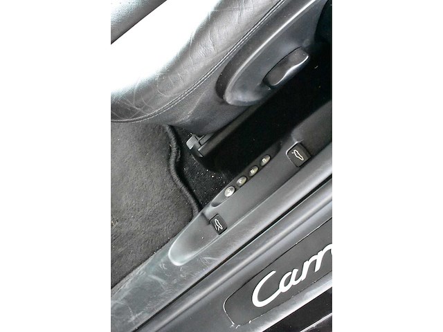 Porsche 911-996 carrera - afbeelding 29 van  32
