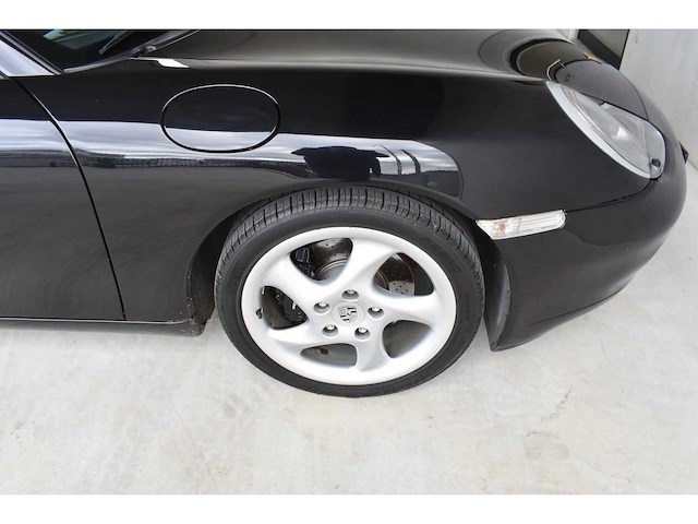 Porsche 911-996 carrera - afbeelding 8 van  32