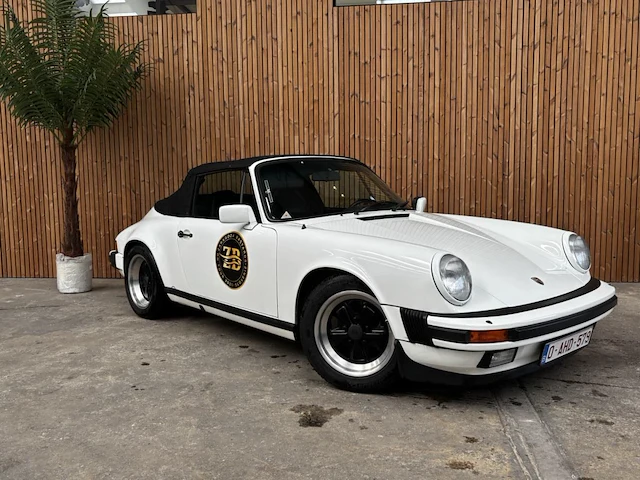 Porsche 911 cabrio us, 1984 - afbeelding 1 van  22