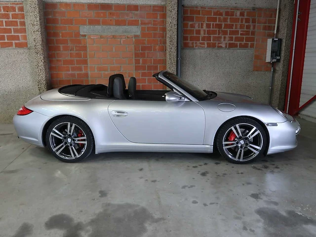 Porsche 911 carrera 4s type 997 - afbeelding 17 van  81