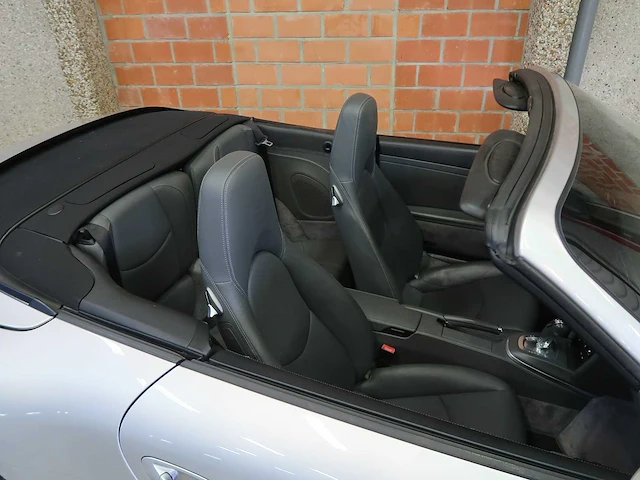 Porsche 911 carrera 4s type 997 - afbeelding 72 van  81