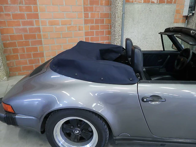 Porsche 911 carrera cabriolet - afbeelding 33 van  83