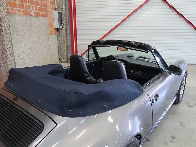 Porsche 911 carrera cabriolet - afbeelding 34 van  83