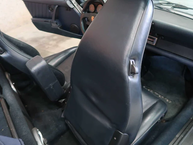 Porsche 911 carrera cabriolet - afbeelding 54 van  83