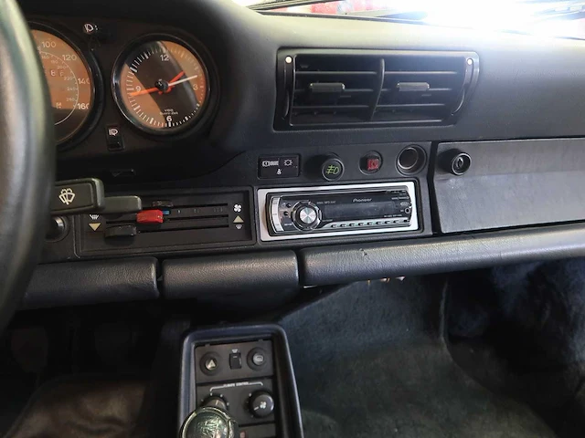 Porsche 911 carrera cabriolet - afbeelding 59 van  83