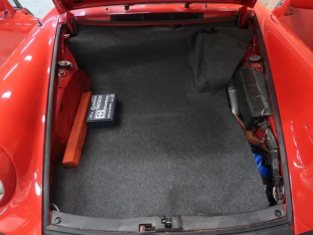 Porsche 911 sc - afbeelding 53 van  100