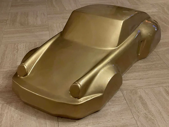 Porsche 911 sculptuur 140cm gold - afbeelding 1 van  5