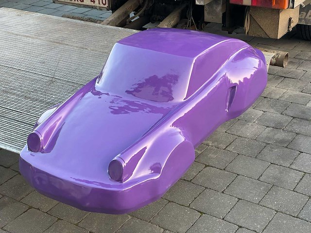 Porsche 911 sculptuur 140cm purple - afbeelding 1 van  4