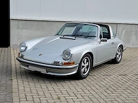 Porsche 911 targa 2.4 (marge)