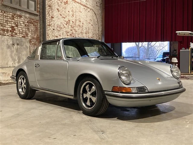 Porsche 911e targa, 1970 - afbeelding 2 van  42