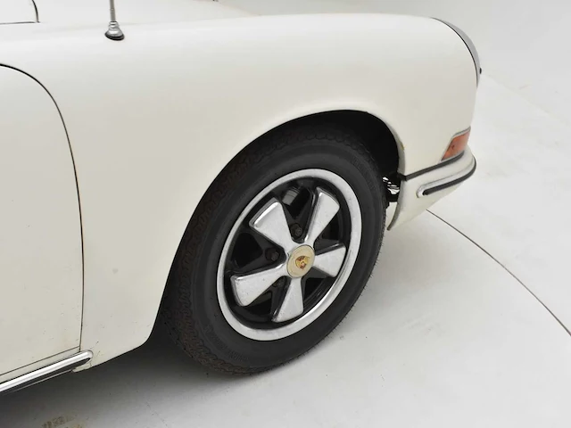 Porsche 912 - afbeelding 26 van  44