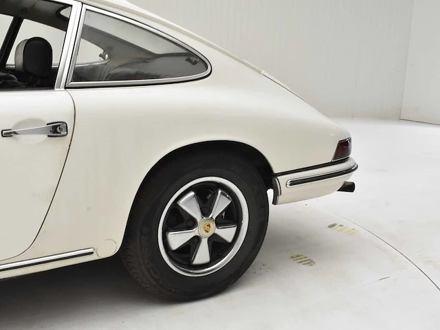 Porsche 912 - afbeelding 37 van  44