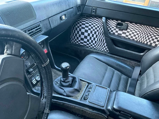 Porsche 924, 1980 - afbeelding 11 van  32