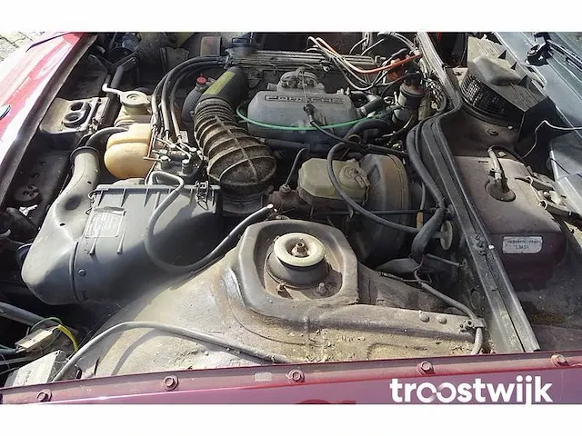 Porsche 924 (barn-find) - afbeelding 20 van  30