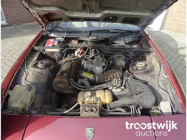 Porsche 924 (barn-find) - afbeelding 21 van  30