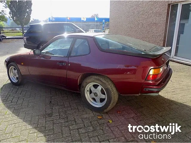 Porsche 924 (barn-find) - afbeelding 23 van  30