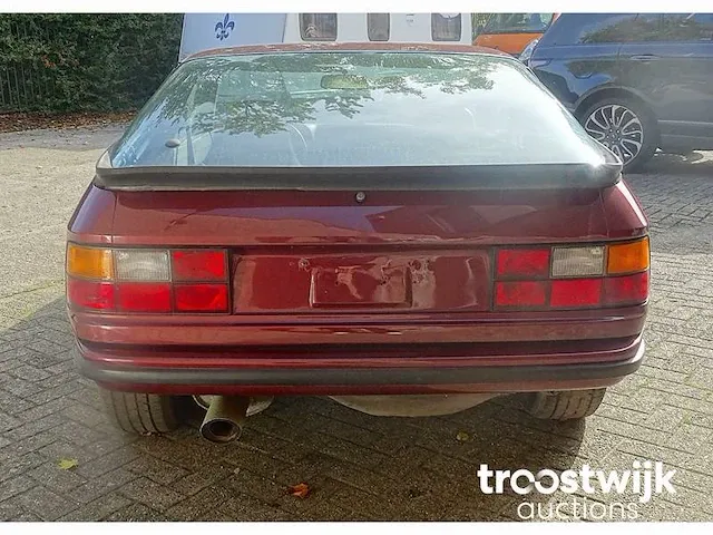 Porsche 924 (barn-find) - afbeelding 25 van  30