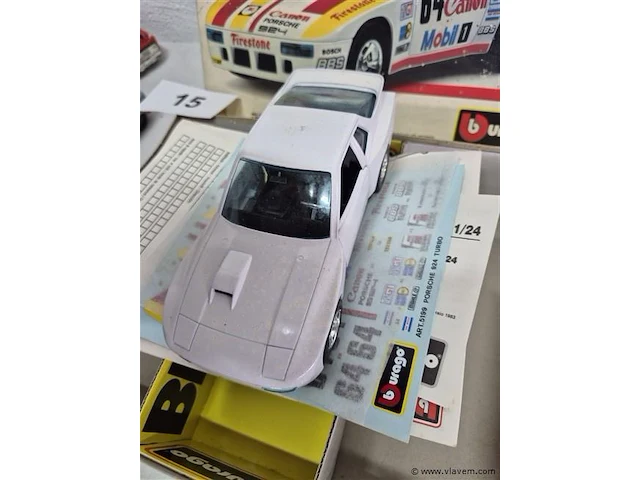 Porsche 924 turbo vintage metaal bburago - afbeelding 2 van  3