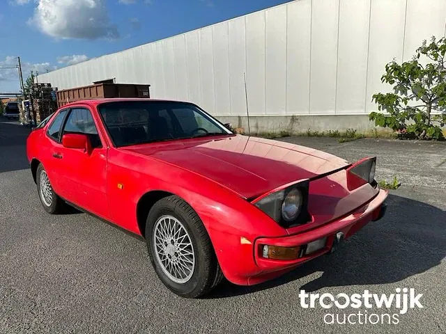 Porsche 924 - afbeelding 4 van  11