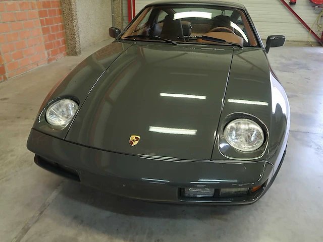 Porsche 928 s - afbeelding 3 van  107